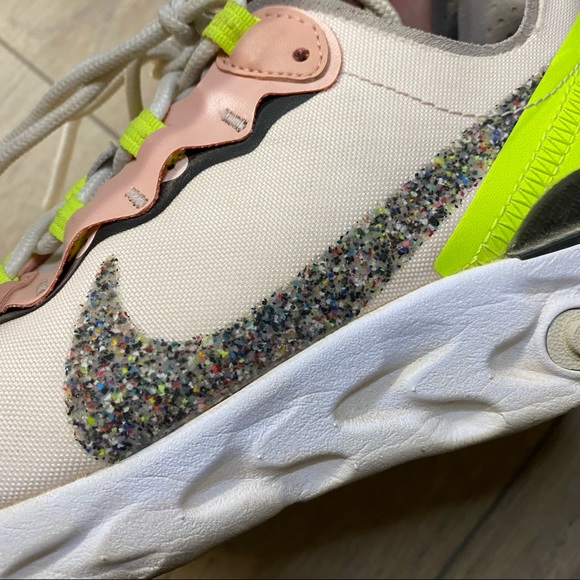 NIKE light soft pink React Element 55 PRM running shoes 8 - Picture 11 of 16
